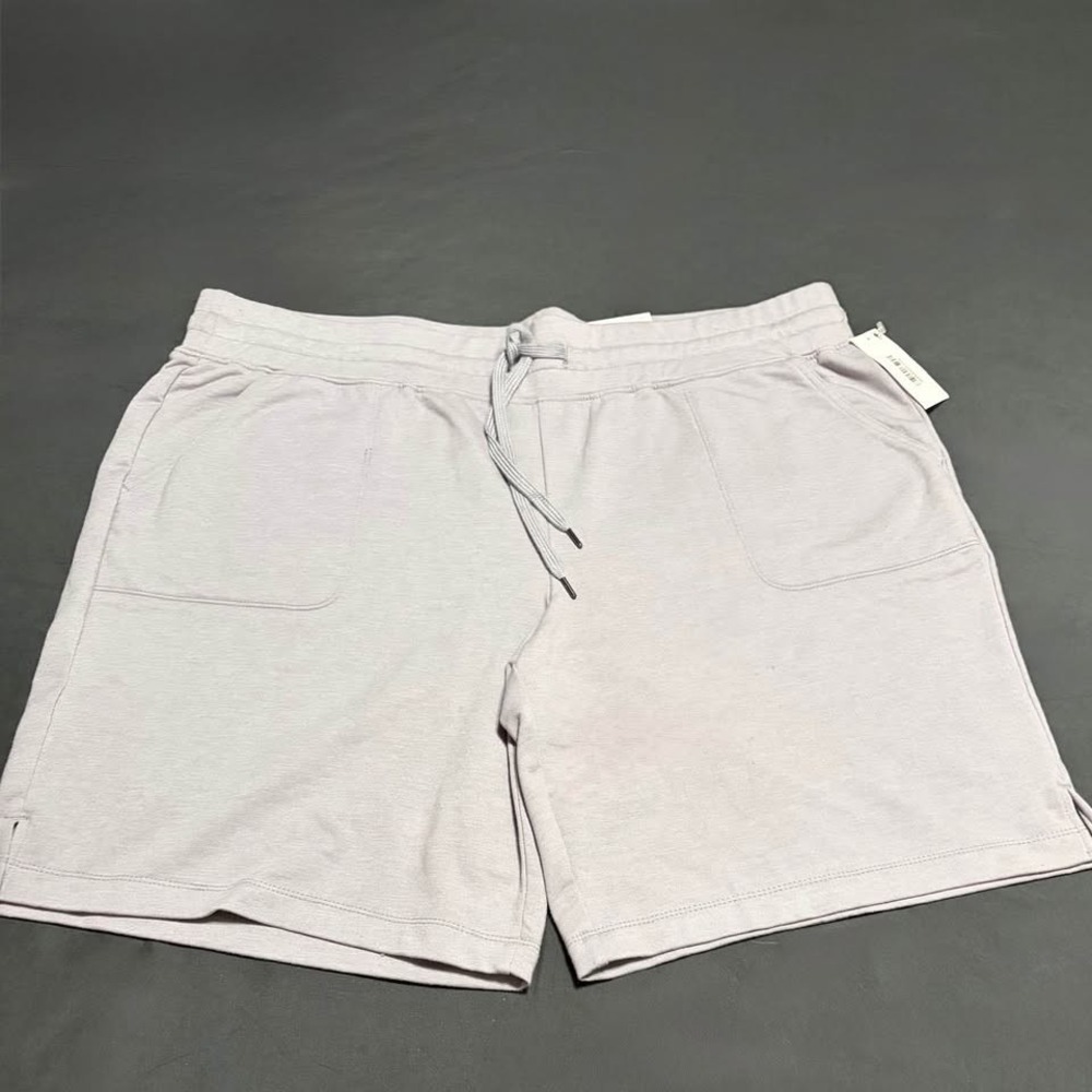 NWT St Johns Bay Mens XXL Gray Bermuda Shorts Mid Rise Drawstring Pockets